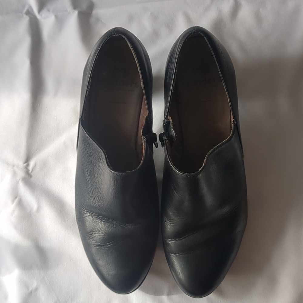 Wonders Spain black leather heeled ankle booties shooties EU 40/US 9 - Picture 2 of 5